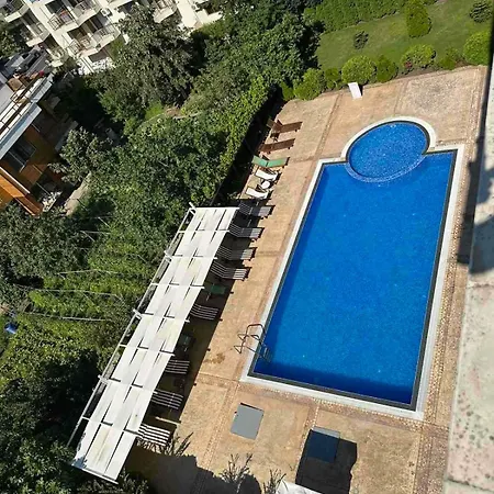 Persani 3 Sanny דירה