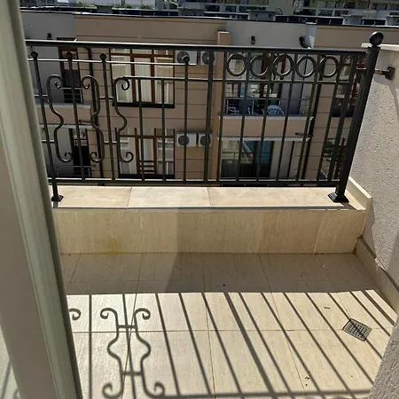 公寓 Persani 3 Sanny *